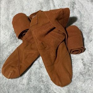 Toms women’s wrap boots